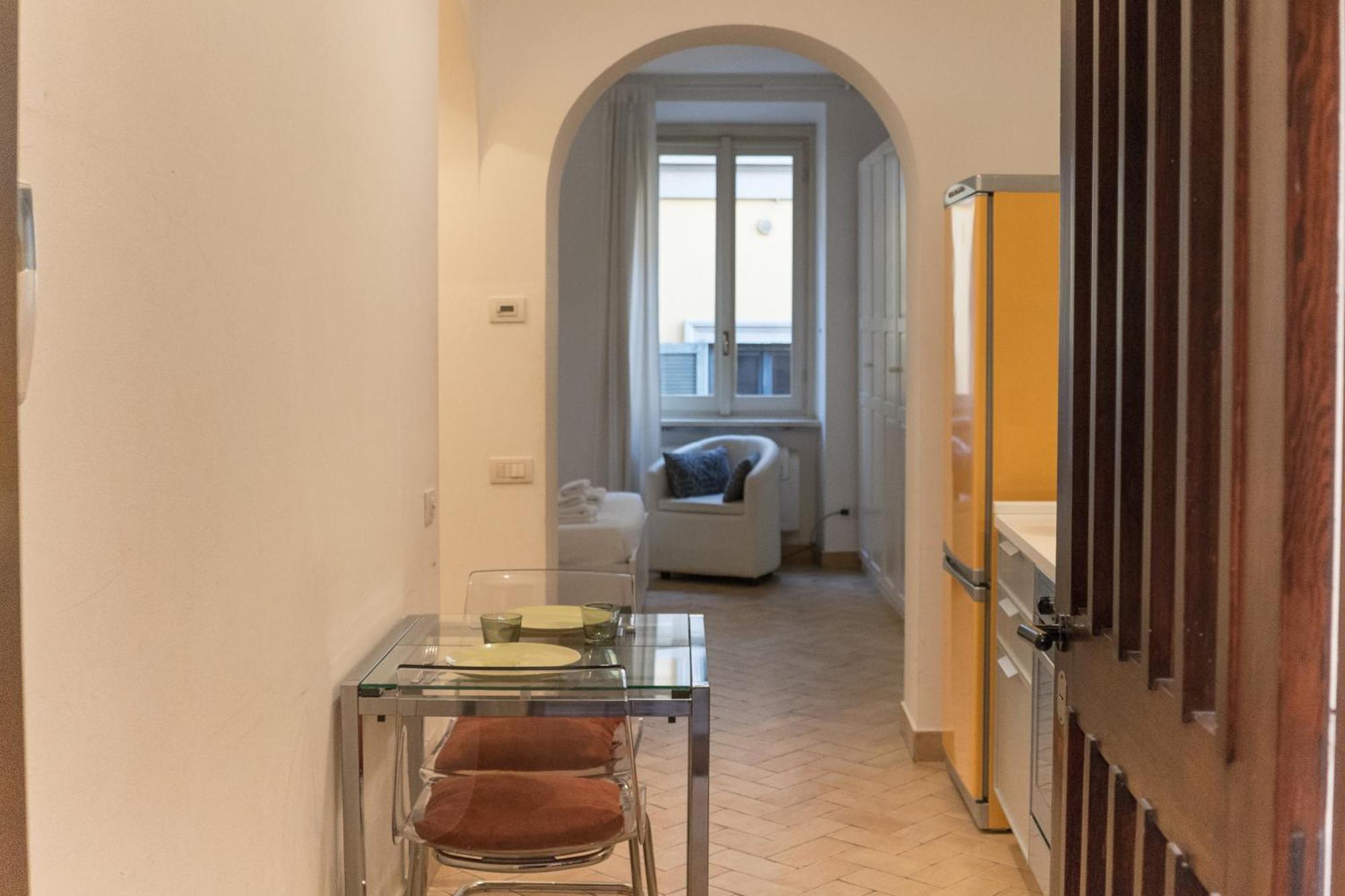 Disciplini Apartment A 5 Min Dal Duomo 米兰 外观 照片