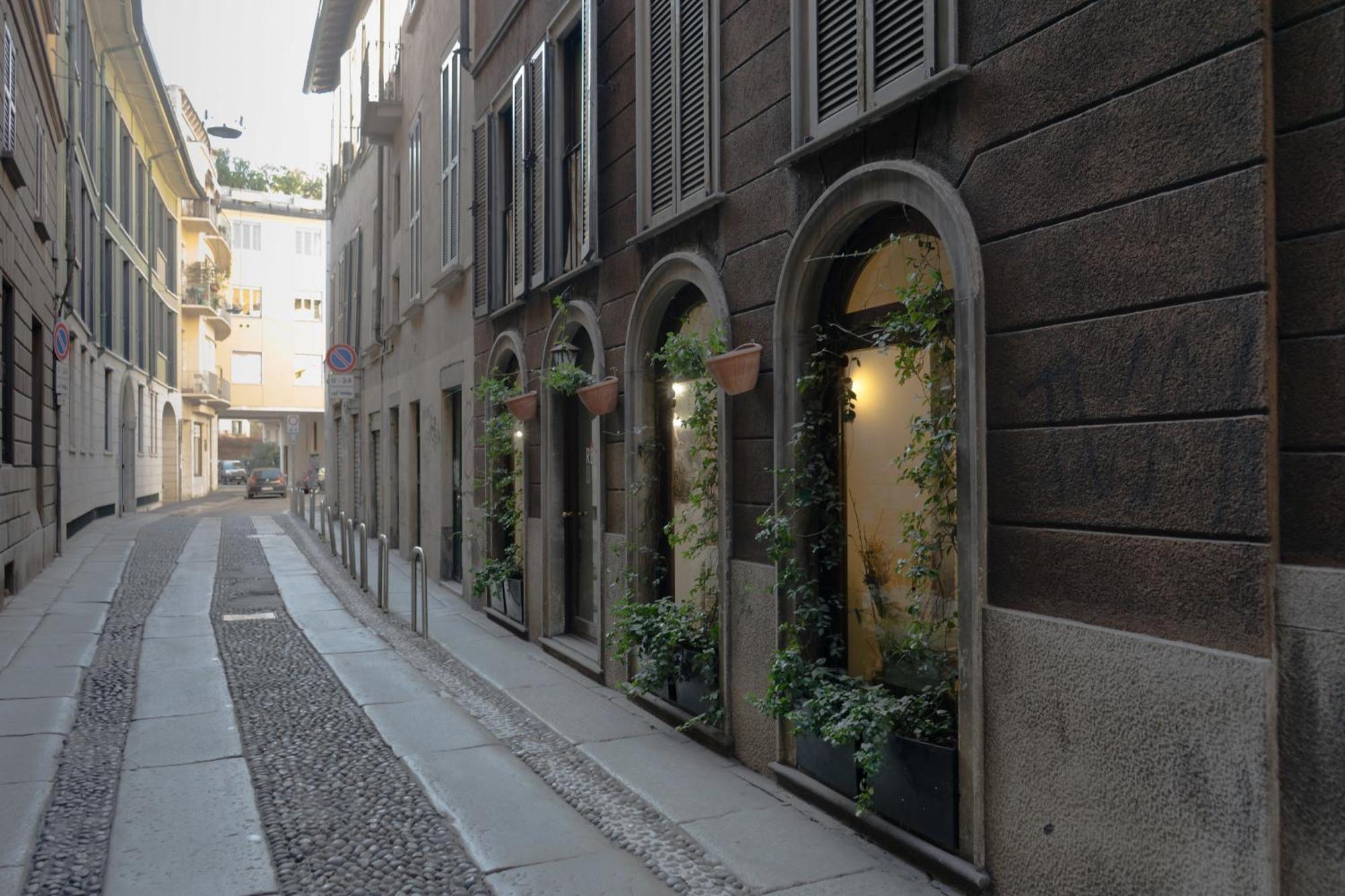 Disciplini Apartment A 5 Min Dal Duomo 米兰 外观 照片