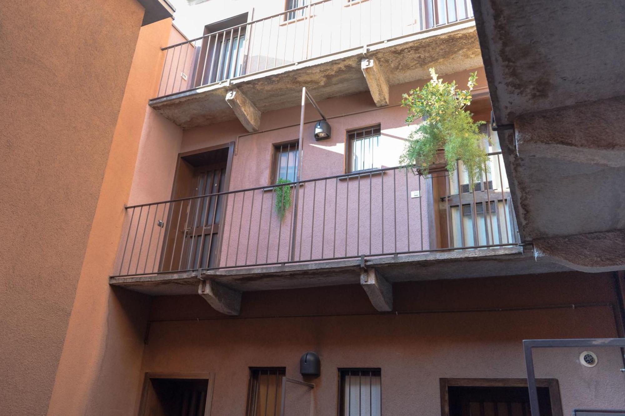 Disciplini Apartment A 5 Min Dal Duomo 米兰 外观 照片